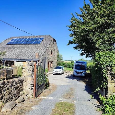 Le Champs Des Lievres Beaumont Exterior foto